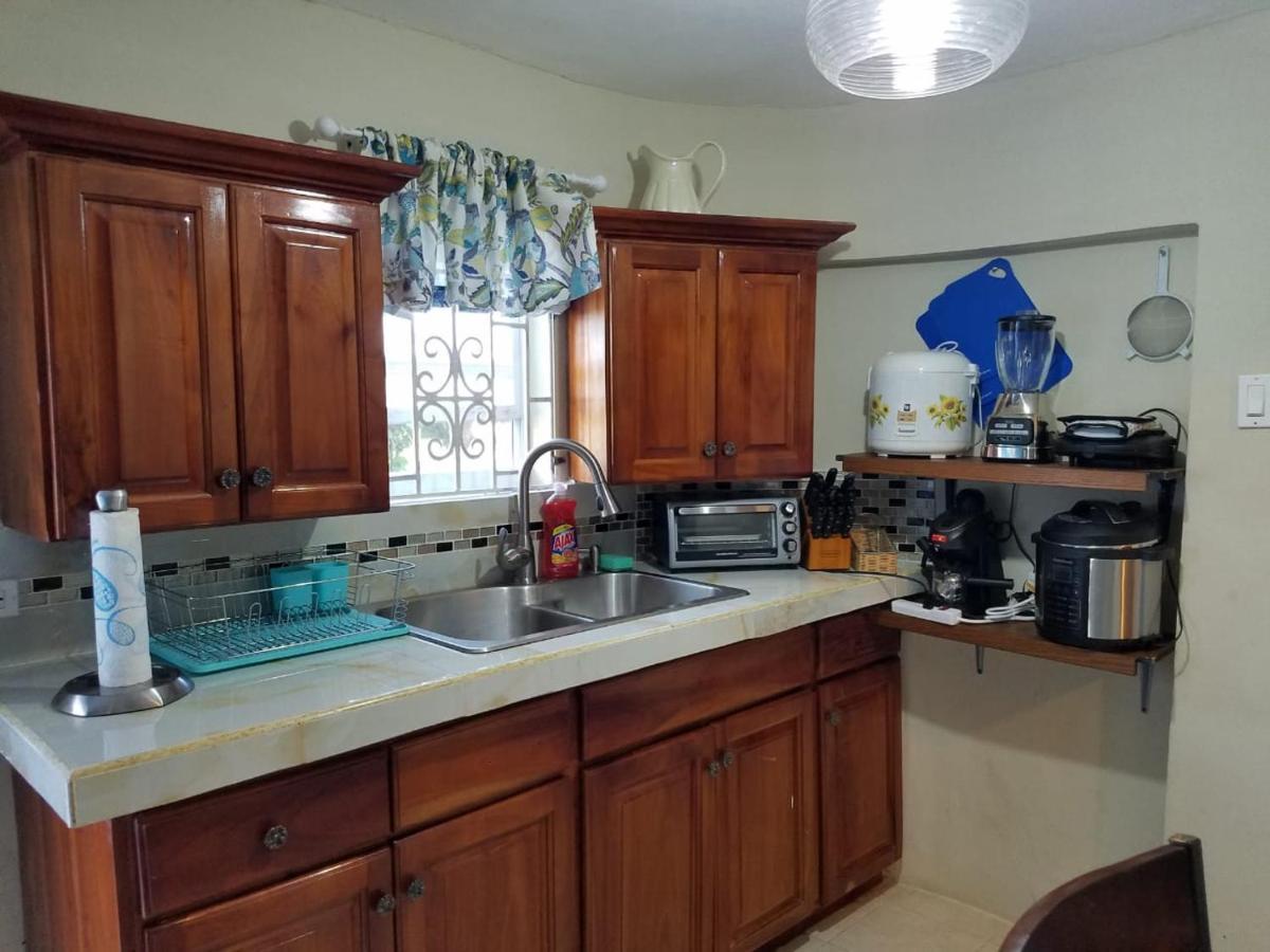 Bella Vista Vacation Apartment Montego Bay Exterior foto