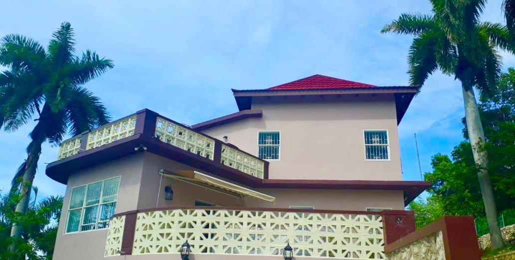 Bella Vista Vacation Apartment Montego Bay Exterior foto