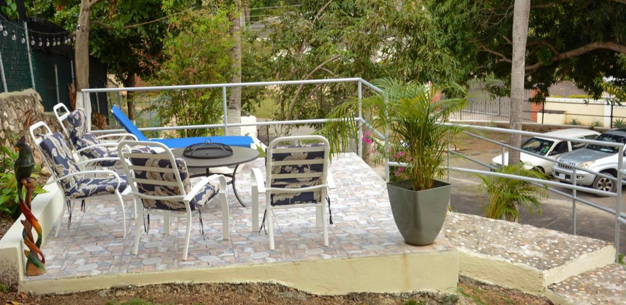 Bella Vista Vacation Apartment Montego Bay Exterior foto